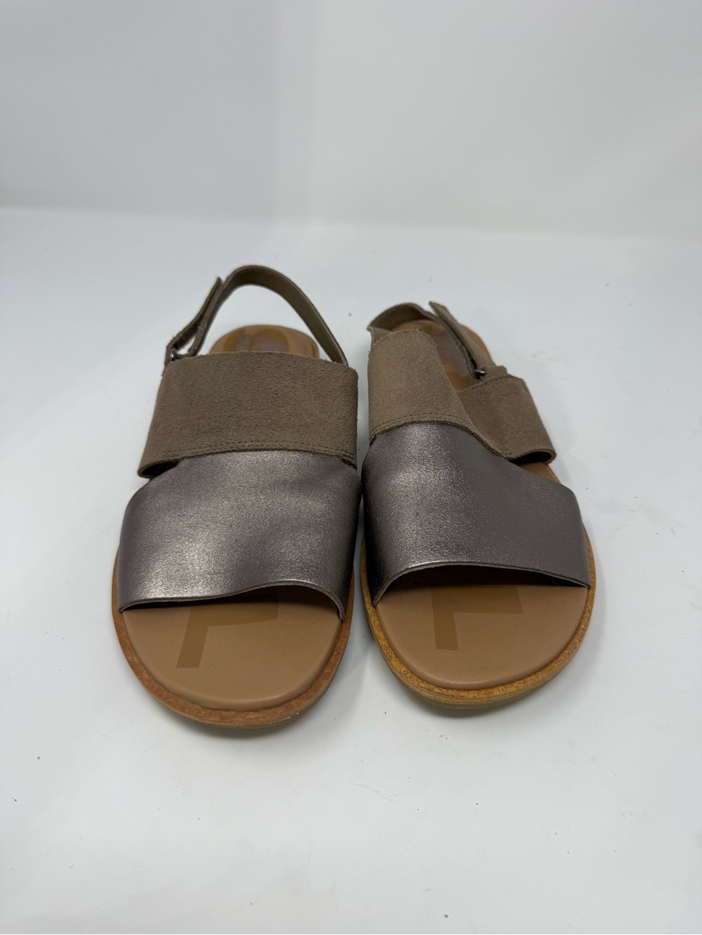 Worn once Sorel Women's Taupe and Metallic Gray Slingback Sandals sz 8.5 (ONTCHS - Picture 4 of 9